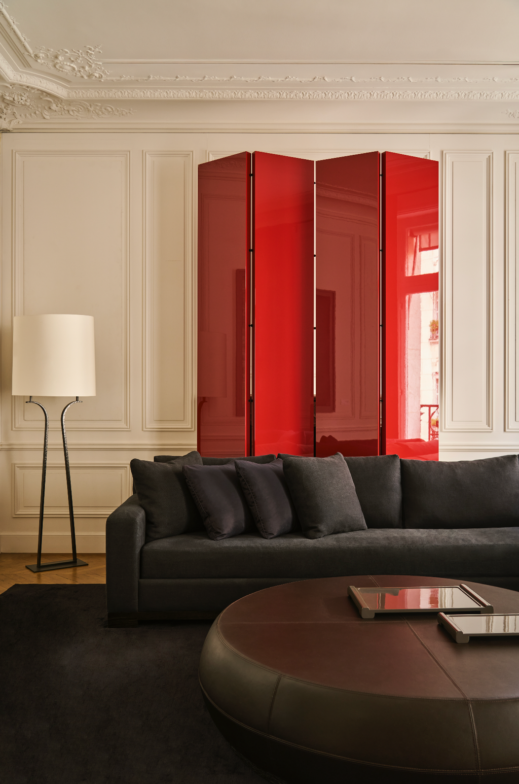 PARIS - 77 FAUBOURG