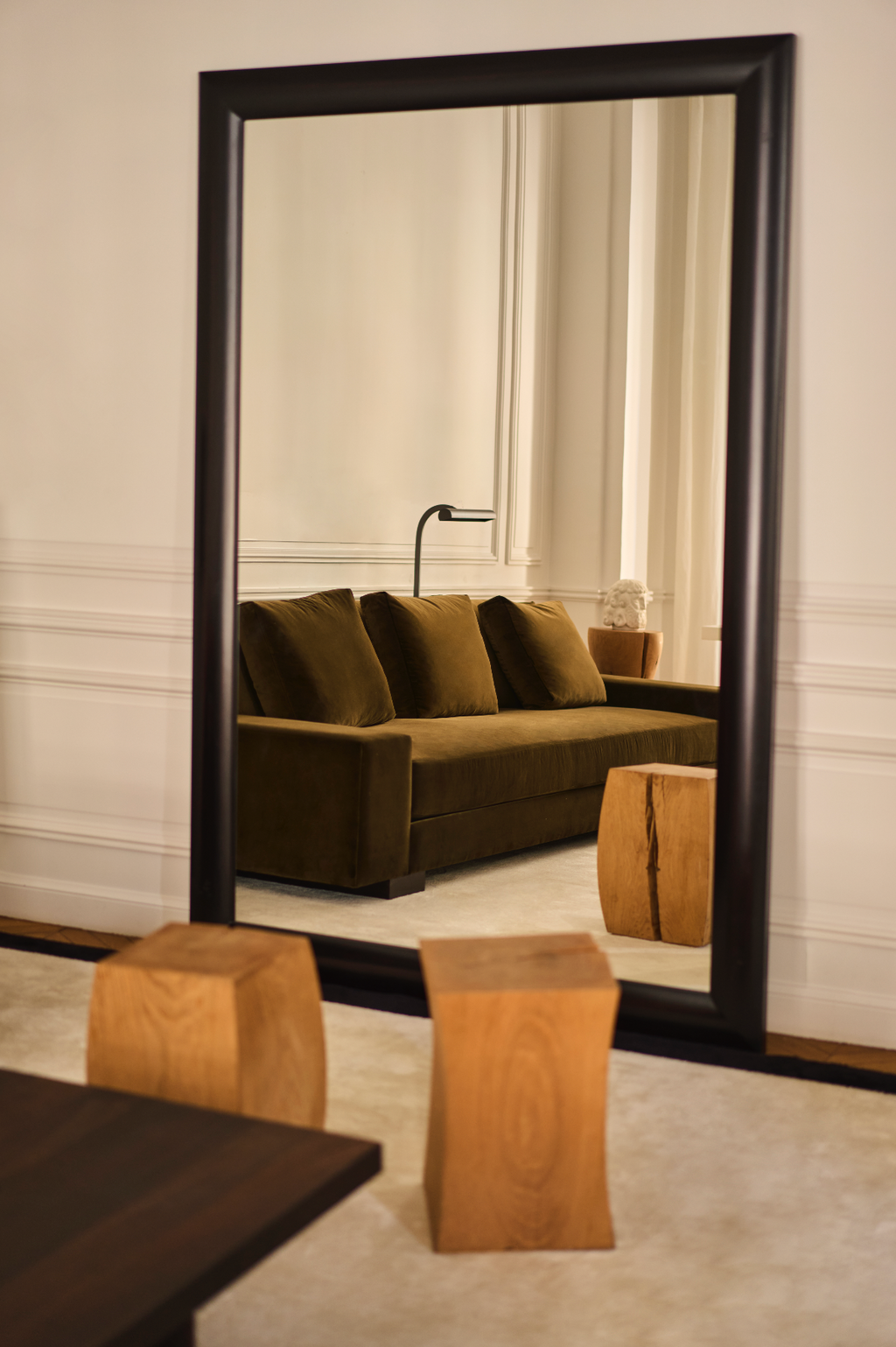 PARIS - 77 FAUBOURG