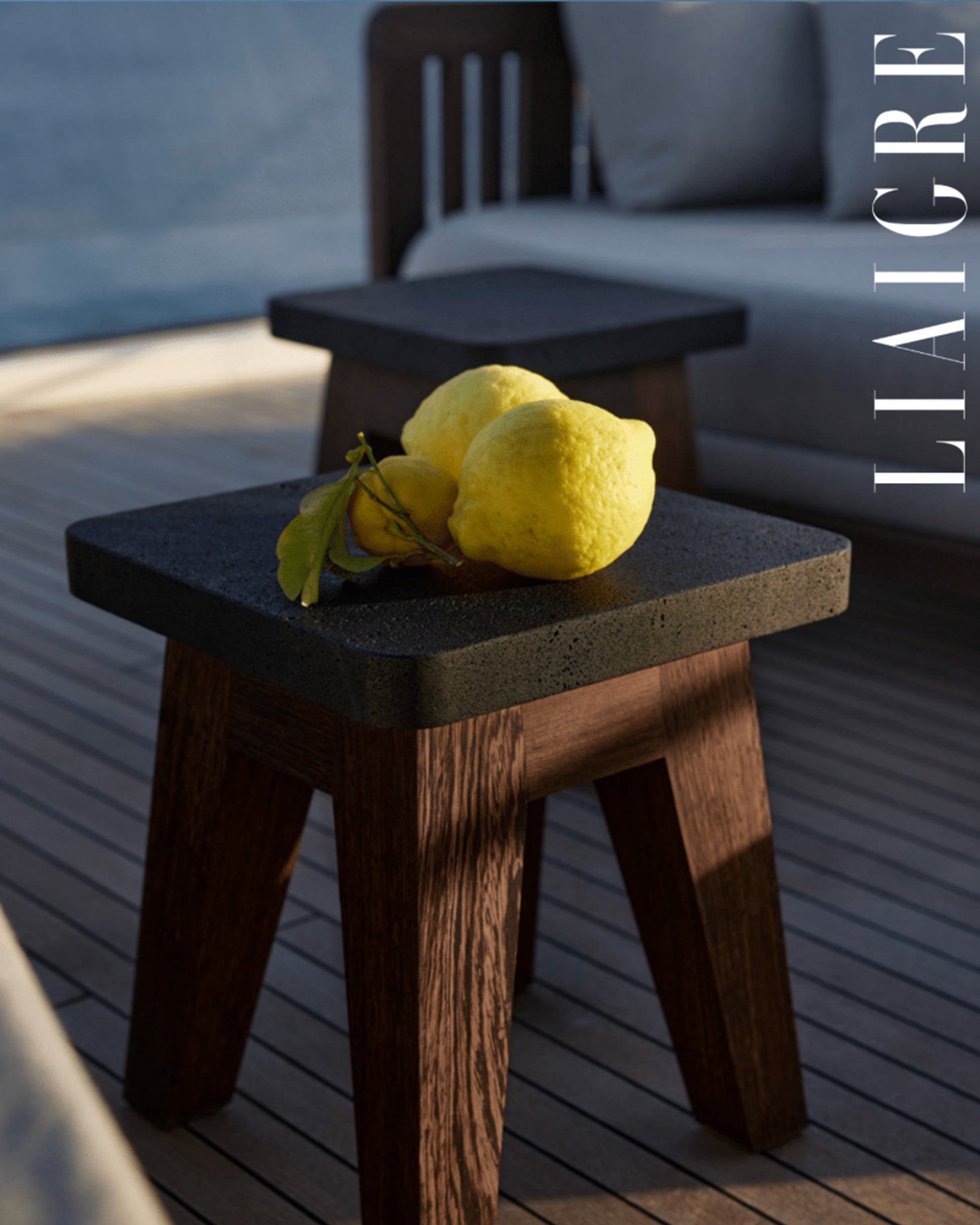 MOBILIER D'EXTÉRIEUR