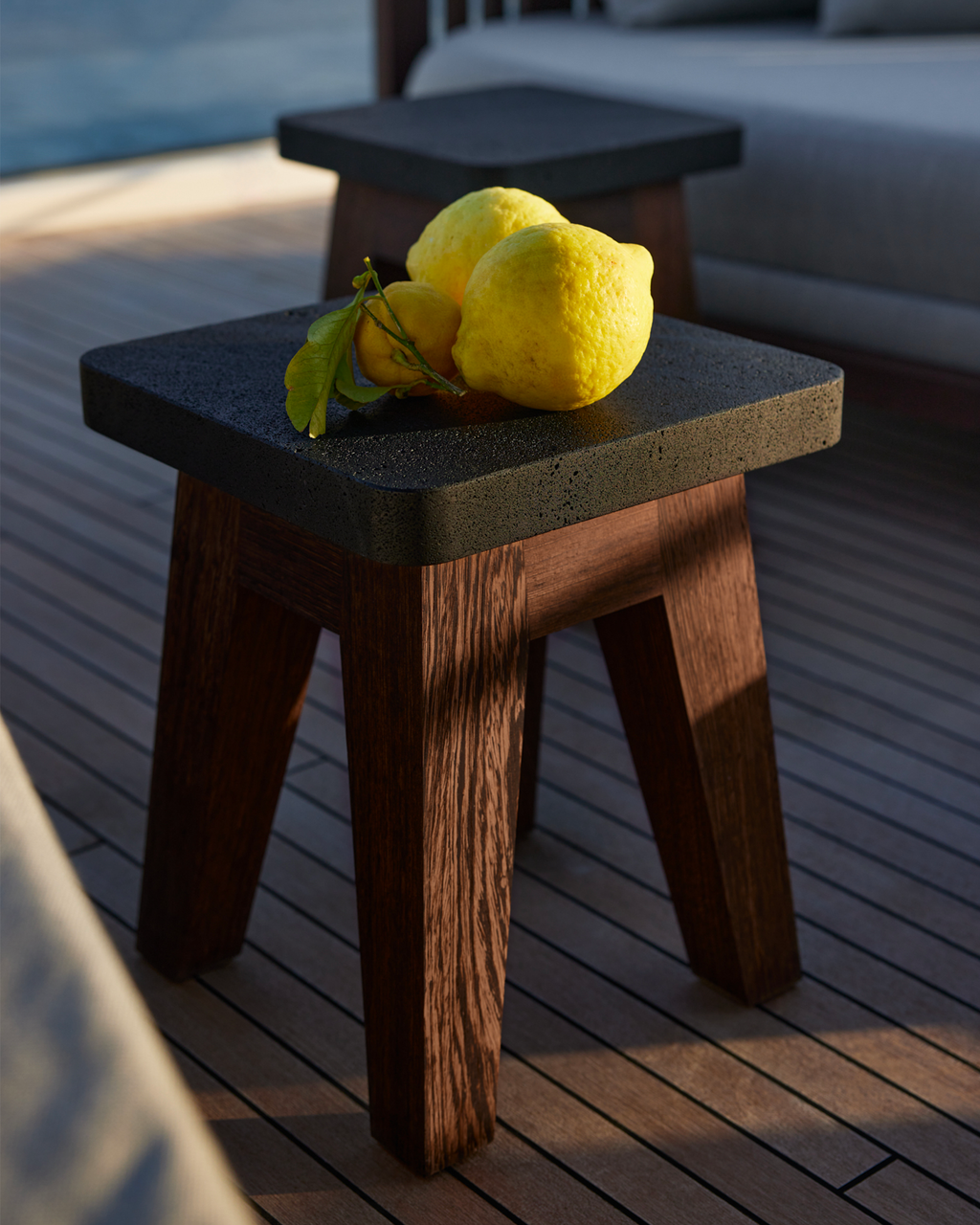 Misti side table