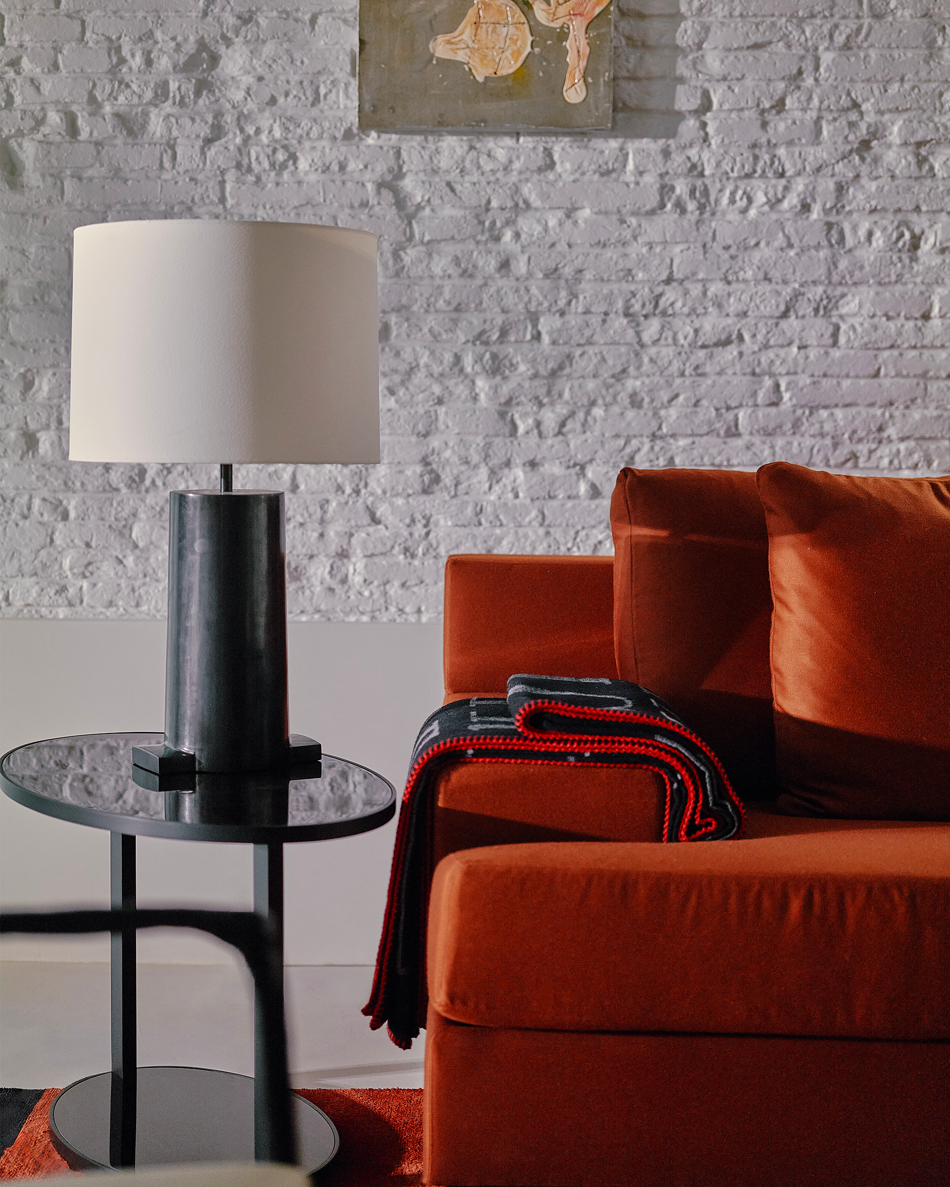 Spirito side table