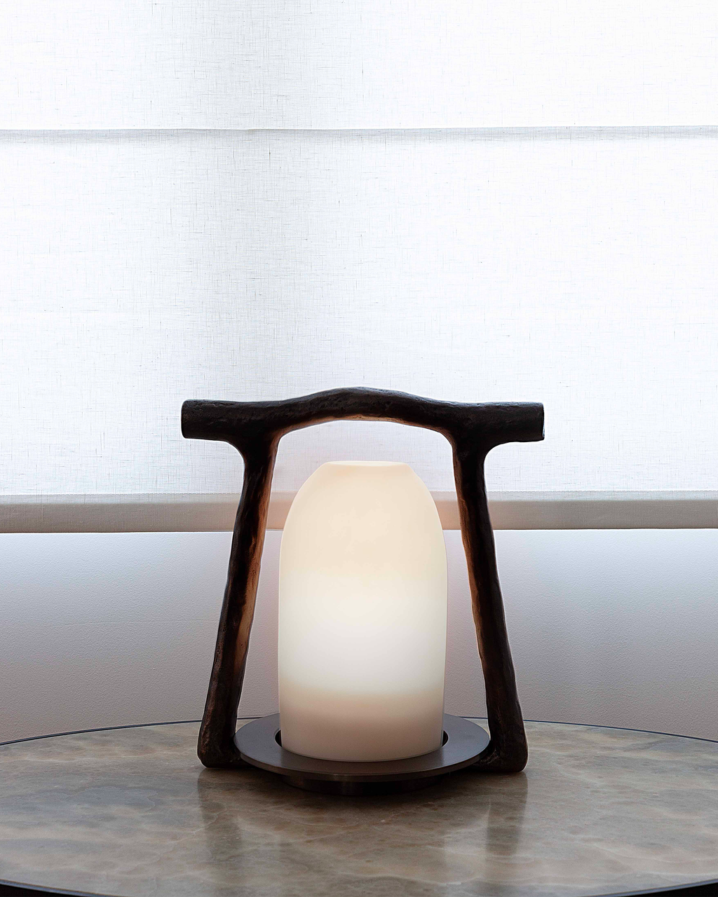 Mezzo table lamp