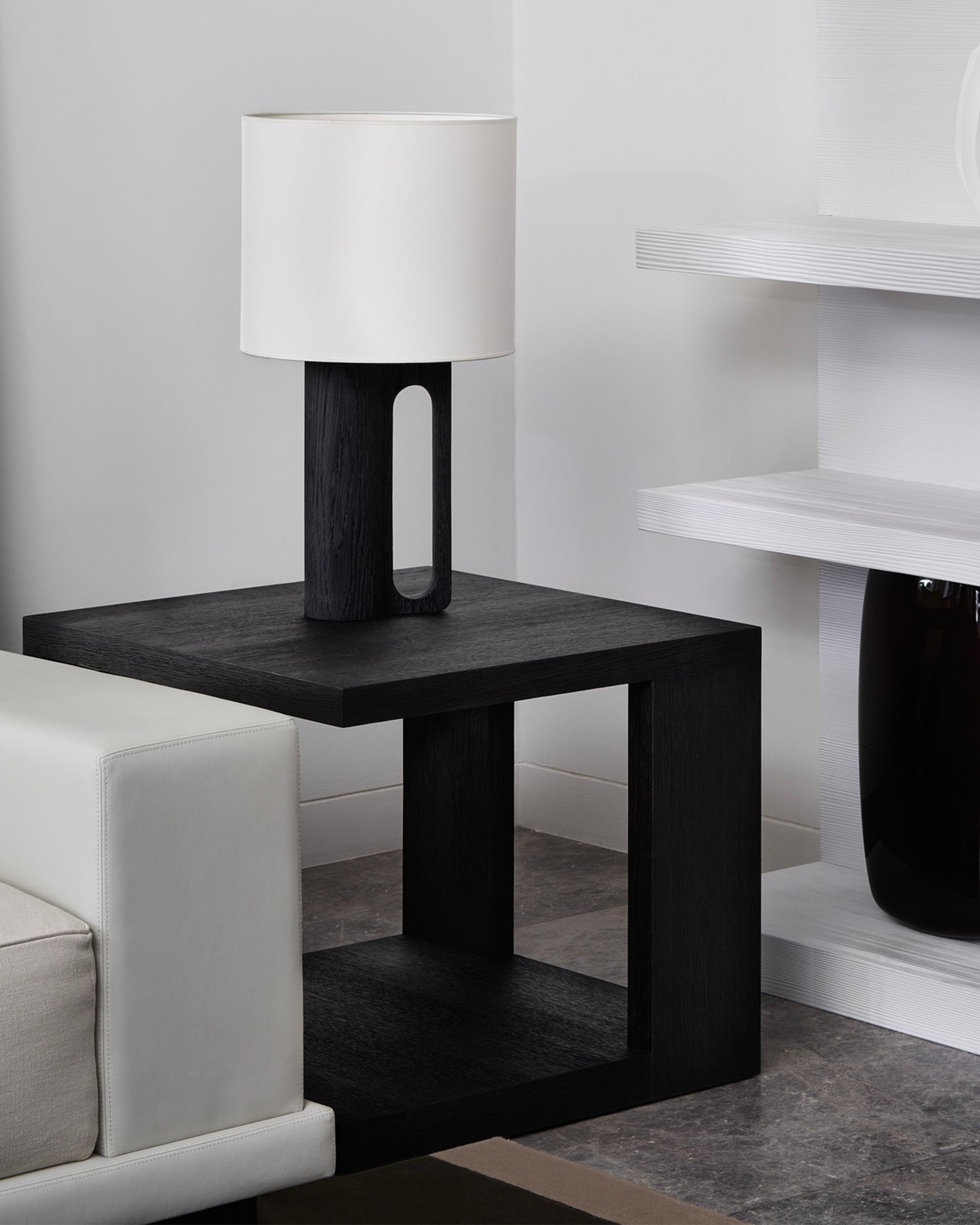 Prao table lamp